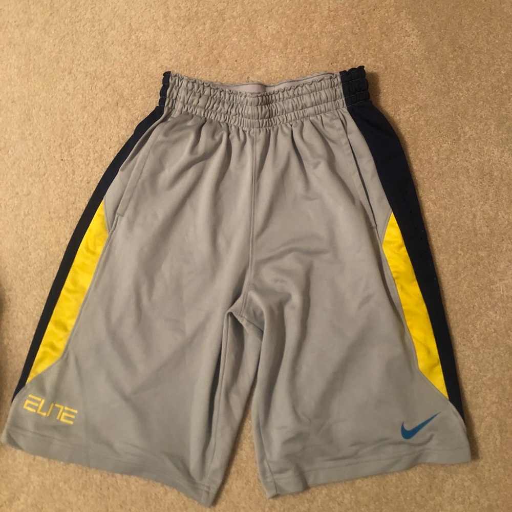 Nike Elite basketball shorts